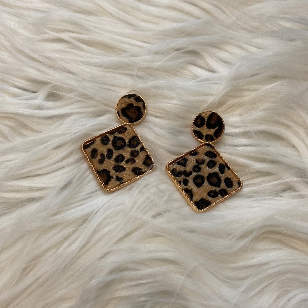 Leopard earrings